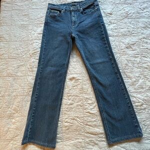 DKNY Women's jean mid rise small bottom flare Blue Jeans